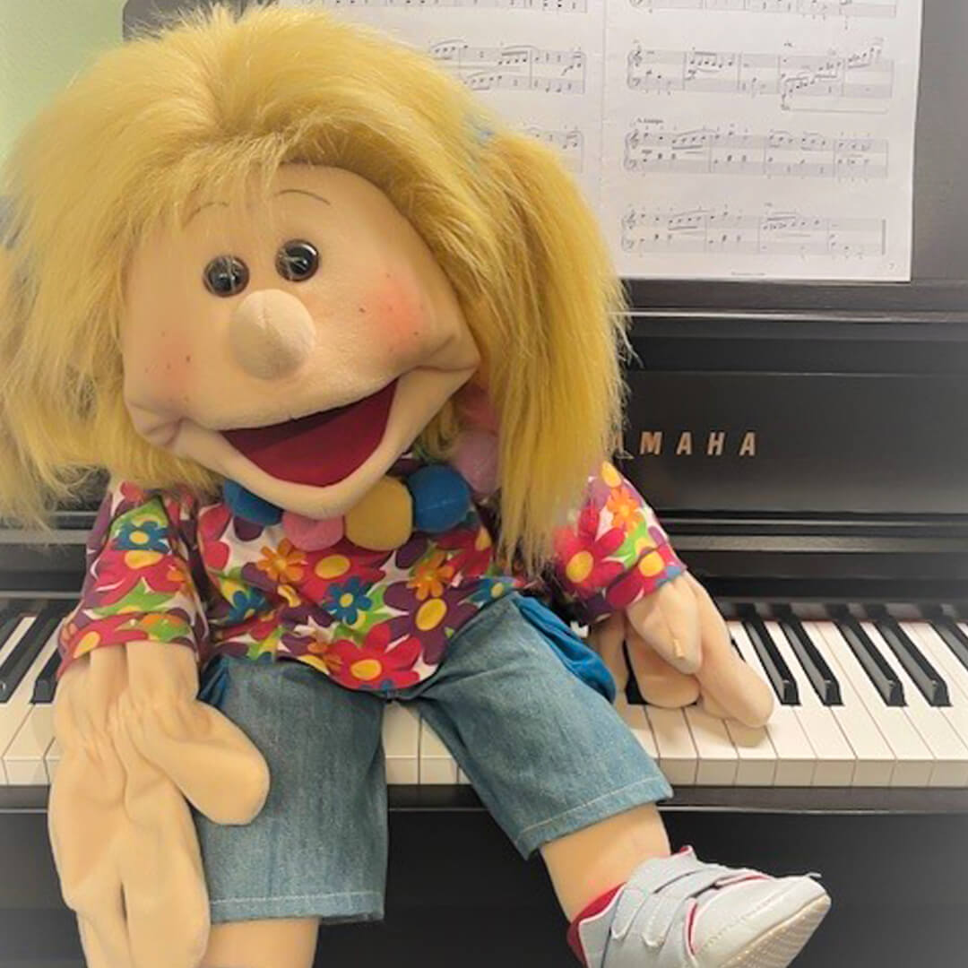 KLAVIER PUNKT ELF mit Krümelina