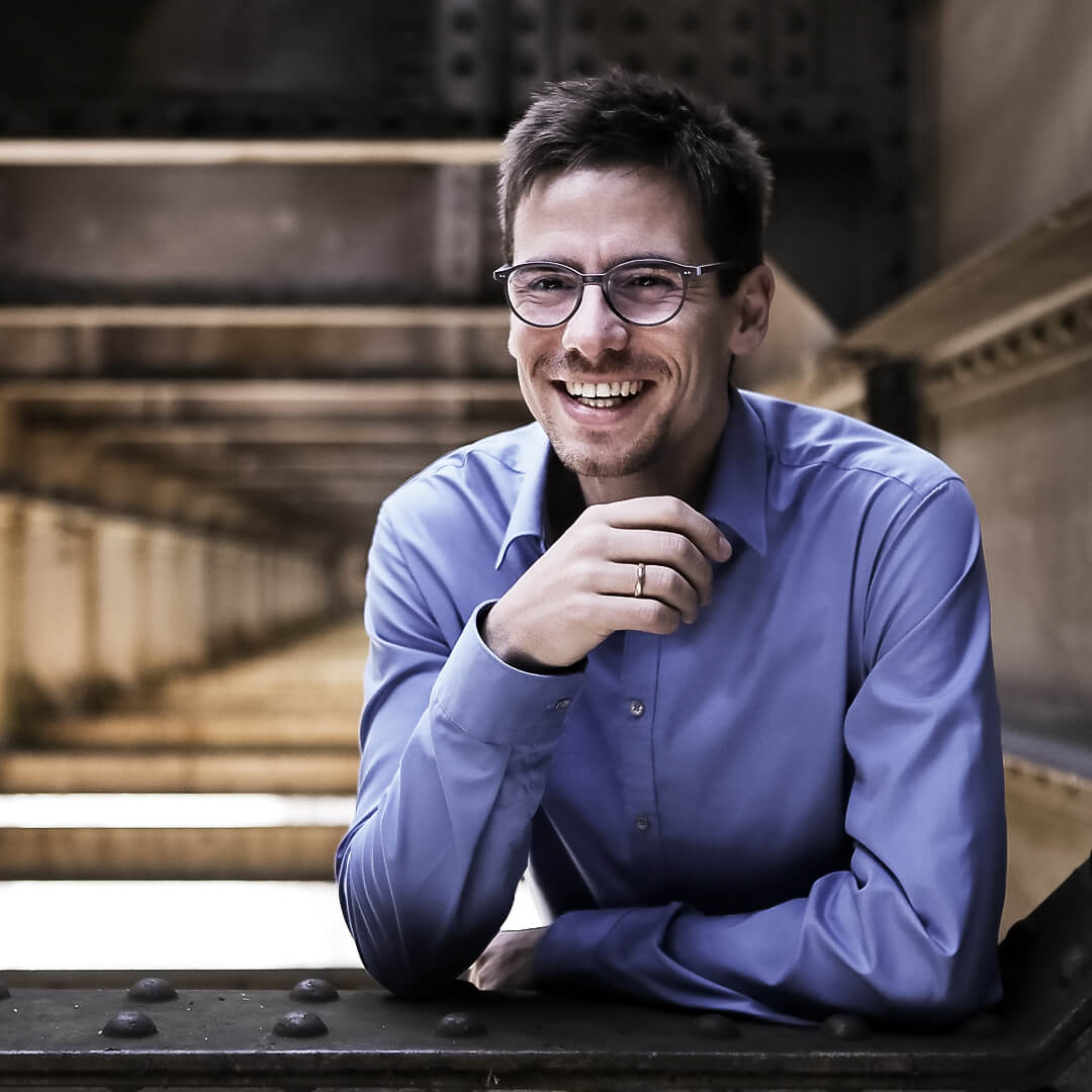 Die Dolmetscherin: Autorenlesung mit Titus Müller