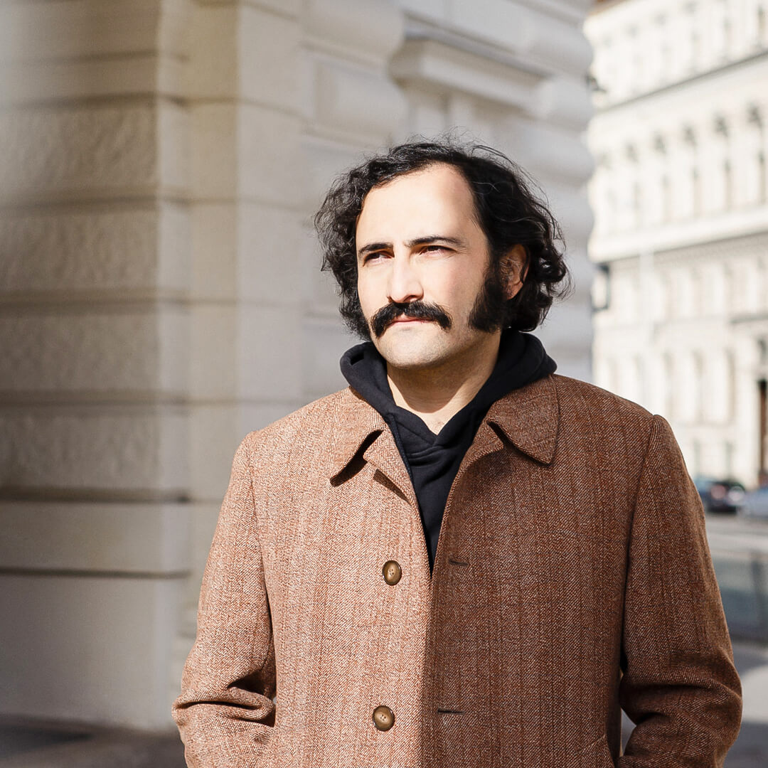 Amir Gudarzi (Iran/Österreich) liest aus „Das Ende ist nah“